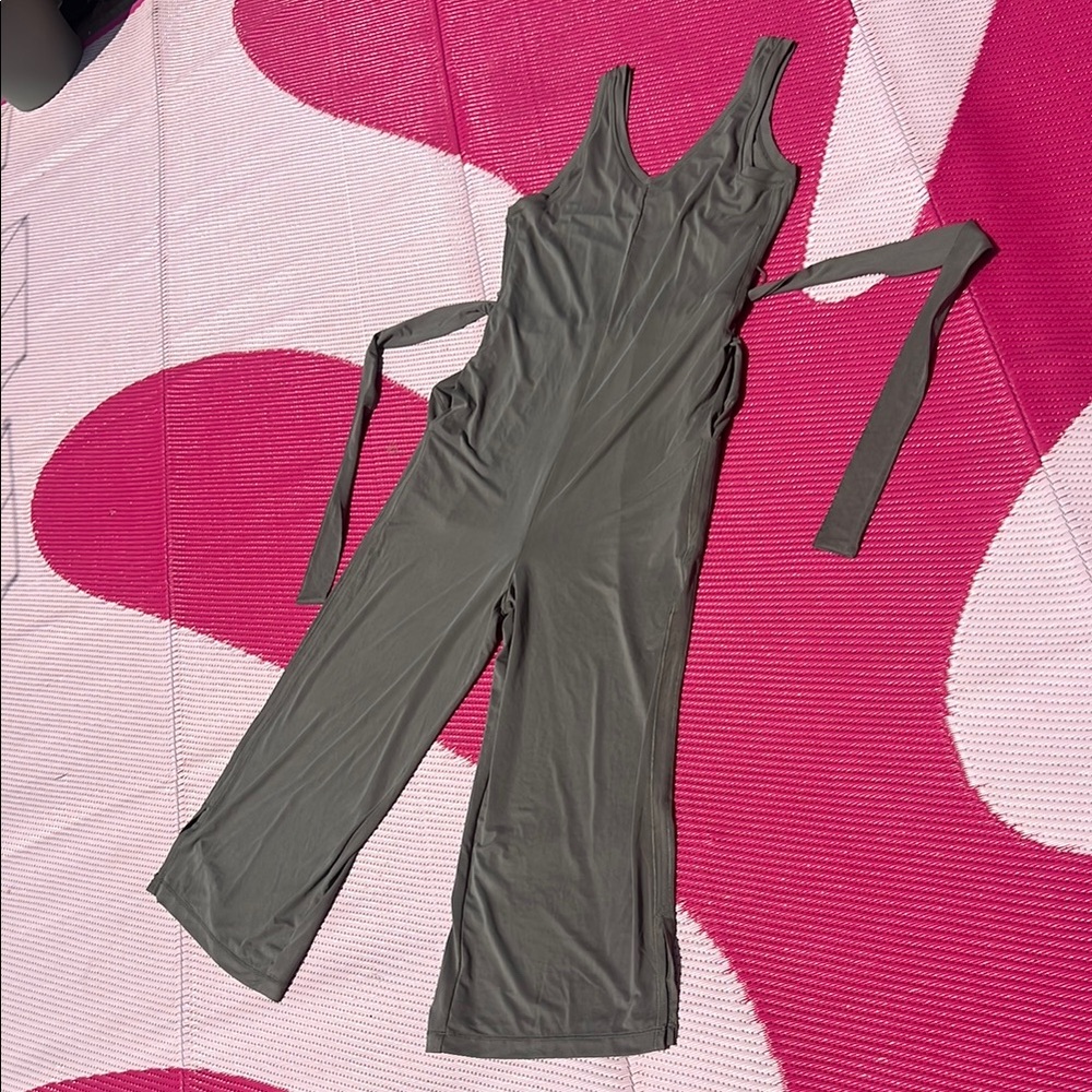 Zyia activewear jumpsuit size M NWT